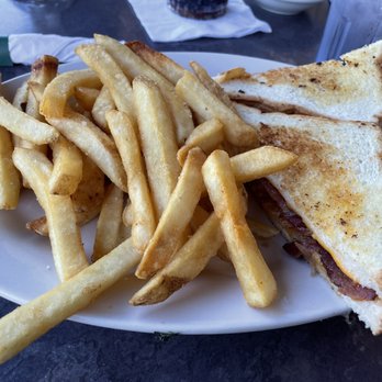 Lucille's American Cafe - American Near Me - Weston, Florida Lucille's American Cafe - American Near Me - Weston, Florida
