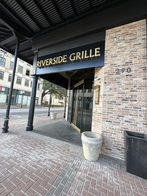 Riverside Grille by null
