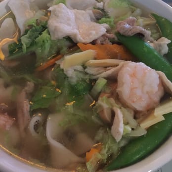 Dumpling Inn - Deluxe soup with homemade noodles - Chinese Near Me - San Diego, California Dumpling Inn - Deluxe soup with homemade noodles - Chinese Near Me - San Diego, California