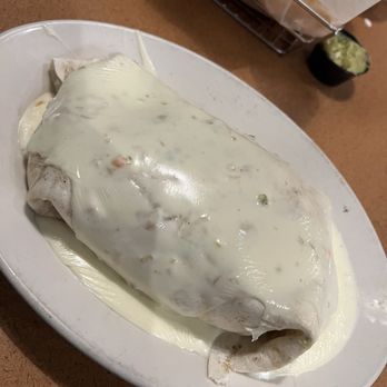 Acapulco Mexican Restaurant Maplewood - Burrito - Mexican Near Me - Maplewood, Minnesota Acapulco Mexican Restaurant Maplewood - Burrito - Mexican Near Me - Maplewood, Minnesota