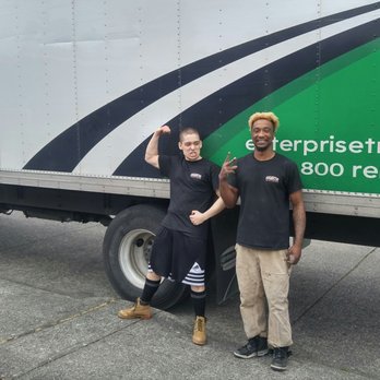 Gigantic Moving & Storage - Great experience with these guys, super quick and hassle free. My stuff was insanely heavy but they did it all with a smile! - Movers Near Me - Seattle, Washington