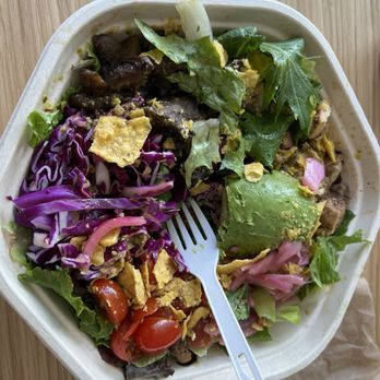 sweetgreen - Herb roasted chicken with avocado salad. - Salad Near Me - Canton, Connecticut