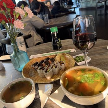 Rai Lay Blakeney - Tom yum soup, miso soup, eel roll and salmon roll with a glass of Malbec - Asian Fusion Near Me - Charlotte, North Carolina Rai Lay Blakeney - Tom yum soup, miso soup, eel roll and salmon roll with a glass of Malbec - Asian Fusion Near Me - Charlotte, North Carolina