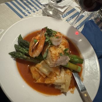 Sandbar & Grill - Halibut - Seafood Near Me - Monterey, California Sandbar & Grill - Halibut - Seafood Near Me - Monterey, California