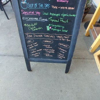 Eastport Kitchen - Sidewalk menu board - American Near Me - Annapolis, Maryland