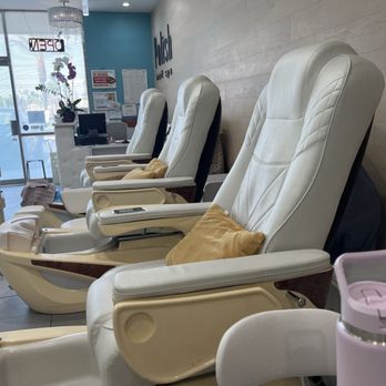 Polish Nail Spa - Your seats are waiting! - Nail Salons Near Me - Artesia, California