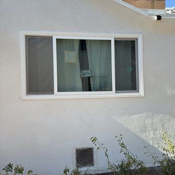 Stucco Contractor Pro - Smooth final result shots of a window install - Drywall Installation & Repair Near Me - Pasadena, California Stucco Contractor Pro - Smooth final result shots of a window install - Drywall Installation & Repair Near Me - Pasadena, California