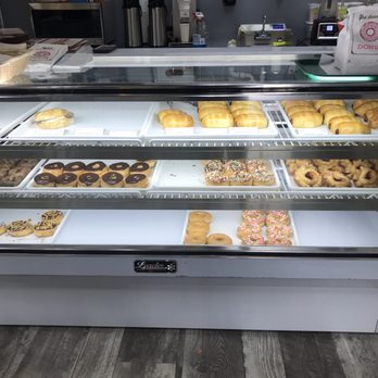 Lickin’ Good Donuts - Display case - Donuts Near Me - Alabaster, Alabama