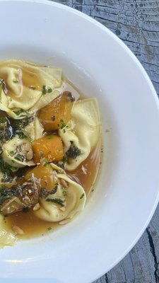 Magpie Café by null