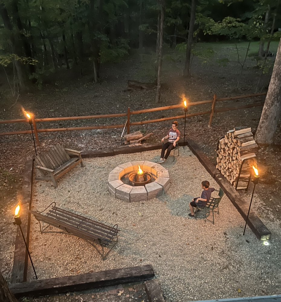 BURR OAK CABIN Updated July 2024 11096 Lakepoint Dr, Glouster, Ohio