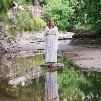 Prana by Jonesie - Maternity reflection photo - Event Photography Near Me