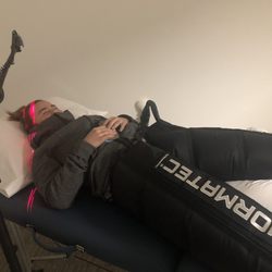 Ridgefield Sports Medicine - Compression recover pants and cold laser