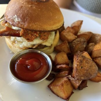 Full Belly - Fantastic breakfast sandwich - Breakfast & Brunch Near Me - San Antonio, Texas Full Belly - Fantastic breakfast sandwich - Breakfast & Brunch Near Me - San Antonio, Texas