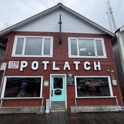 Potlatch Bar - Store front
