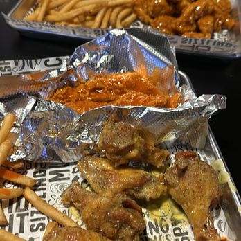 Birdies Wings and Bar - Wing and tender combo. Lemon pepper and hot Buffalo bites. Mango habanero - Chicken Wings Near Me - Corpus Christi, Texas