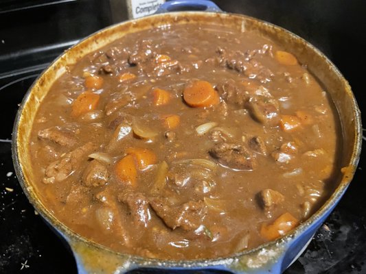 Outside the Lunchbox (Food Truck) by null