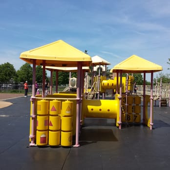 Bay Park - Parks Near Me - East Rockaway, New York Bay Park - Parks Near Me - East Rockaway, New York