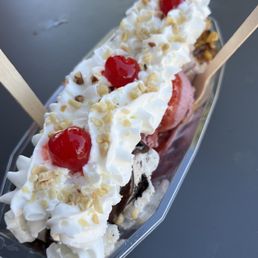 Double Scoop Sundae