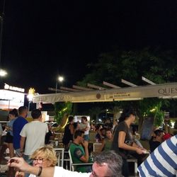 Quest - Dining al fresco with friends and family...