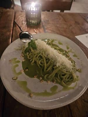 O by Marcos Spaziani by null