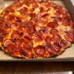 Cafora's Pizzeria-Restaurant - Double pep, thin crust, WELL DONE!!