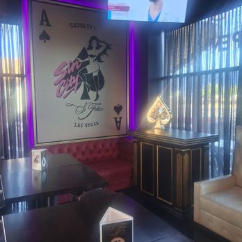 St Felix - Cocktail Bars Near Me - Las Vegas, Nevada St Felix - Cocktail Bars Near Me - Las Vegas, Nevada