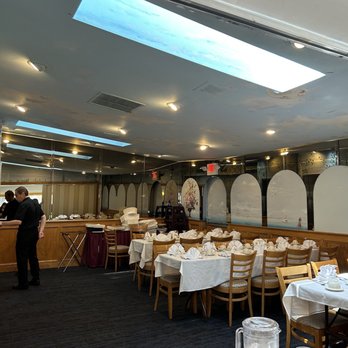 The Barge - a dining room with a skylight - Seafood Near Me - Perth Amboy, New Jersey The Barge - a dining room with a skylight - Seafood Near Me - Perth Amboy, New Jersey