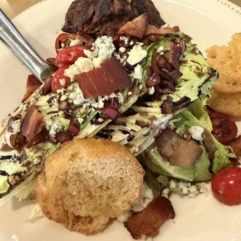 Tula's Kitchen & Cocktails - Steak salad - New American Near Me - Albuquerque, New Mexico Tula's Kitchen & Cocktails - Steak salad - New American Near Me - Albuquerque, New Mexico