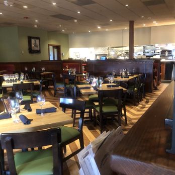Carrabba's Italian Grill - The restaurant was soooo busy! This is why they couldn't take my phone order. Lots of apparently invisible people here! - Italian Near Me - Rochester, New York Carrabba's Italian Grill - The restaurant was soooo busy! This is why they couldn't take my phone order. Lots of apparently invisible people here! - Italian Near Me - Rochester, New York