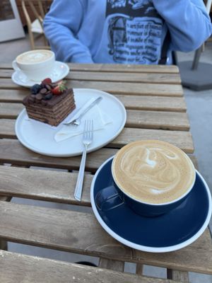 Muri I Coffee & Cake by null
