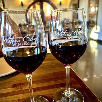 Waters Edge Winery Havasu - Paso Cab Paso Tannat Merlot - Salad Near Me - Lake Havasu, Arizona Waters Edge Winery Havasu - Paso Cab Paso Tannat Merlot - Salad Near Me - Lake Havasu, Arizona