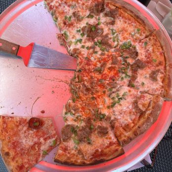 Solorzano’s Pizzeria - Greasy sausage and bell pepper - Pizza Near Me - Pigeon Forge, Tennessee Solorzano’s Pizzeria - Greasy sausage and bell pepper - Pizza Near Me - Pigeon Forge, Tennessee
