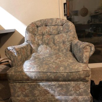 Quality Upholstering - Before reupholstery. - Furniture Reupholstery Near Me - Visalia, California