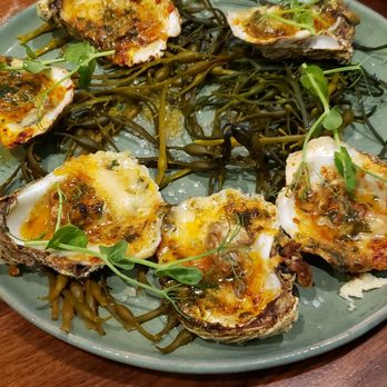 Keewaydin's on Fifth - The baked oysters - Seafood Near Me - Naples, Florida