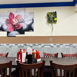 Pho Ha Vietnamese Restaurant - Nice setting