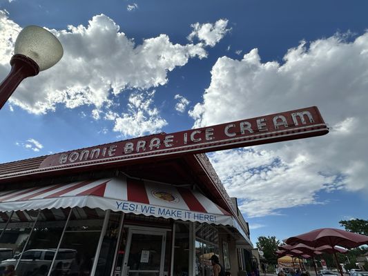 Bonnie Brae Ice Cream by null