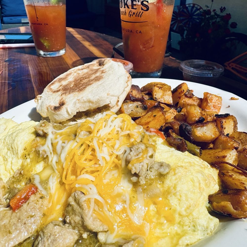 Duke's Beach Grill - Bars Near Me - Ventura, California