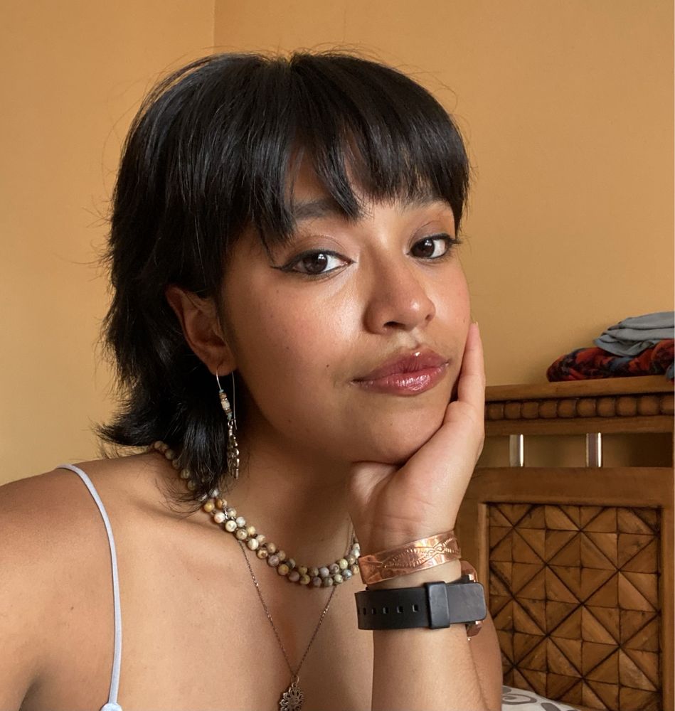 Traveler Barbershop Logo