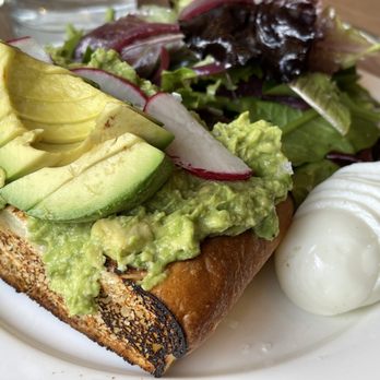 El Dorado Kitchen - Avocado toast - New American Near Me - Sonoma, California