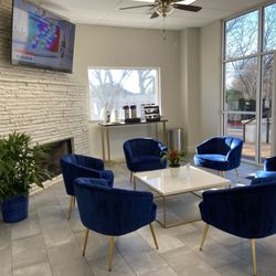 Carnation Auto Spa - Interior waiting area stocked with coffee and water