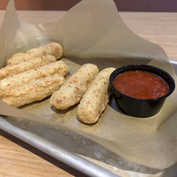 Buffalo Wild Wings - Mozzarella sticks - American Near Me - Concord, California
