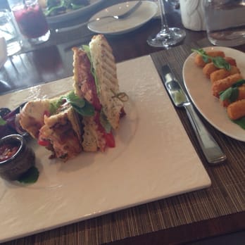 Canoe - Lobster clubhouse and potato         croquettes - Canadian (New) Near Me - Toronto, Ontario