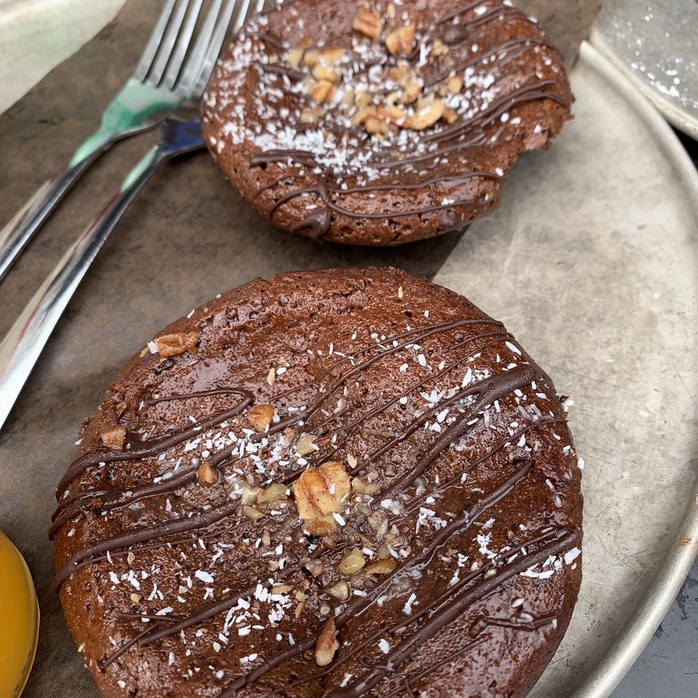 La Maison Smith - Brownies - Desserts Near Me - Quebec City, Quebec La Maison Smith - Brownies - Desserts Near Me - Quebec City, Quebec