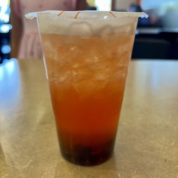 Yoshinoya - Regular Size Strawberry Lychee Green Tea - Japanese Near Me - Ontario, California