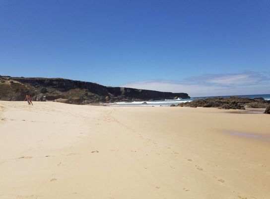 Praia do Malhão by null