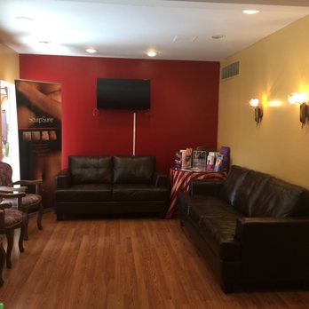 Rahele Mazarei, DO - Beautiful homey waiting area - Obstetricians & Gynecologists Near Me - Oceanside, California Rahele Mazarei, DO - Beautiful homey waiting area - Obstetricians & Gynecologists Near Me - Oceanside, California