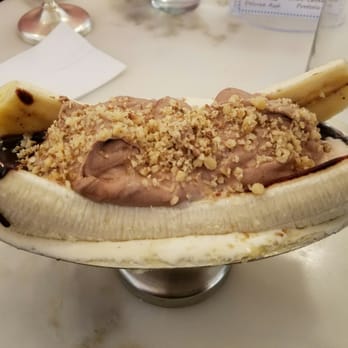 Aglamesis Bros - New Orleans Royal sundae! - Ice Cream & Frozen Yogurt Near Me - Cincinnati, Ohio