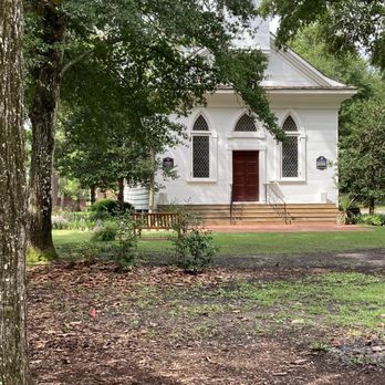 Airlie Gardens - Lebanon chapel from the gravel trail area - Venues & Event Spaces Near Me - Wilmington, North Carolina Airlie Gardens - Lebanon chapel from the gravel trail area - Venues & Event Spaces Near Me - Wilmington, North Carolina