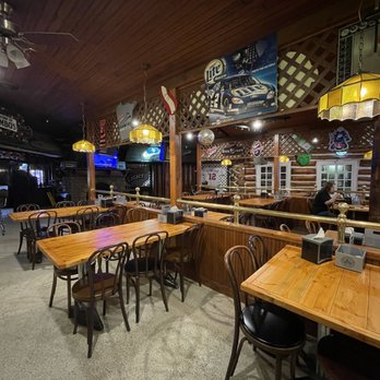 Bimbo's Octagon - Dining area - Pizza Near Me - Side Lake, Minnesota Bimbo's Octagon - Dining area - Pizza Near Me - Side Lake, Minnesota