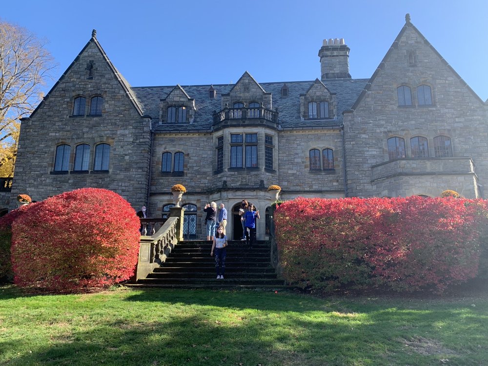 MILL NECK MANOR HOUSE Updated September 2024 52 Photos 40 Frost